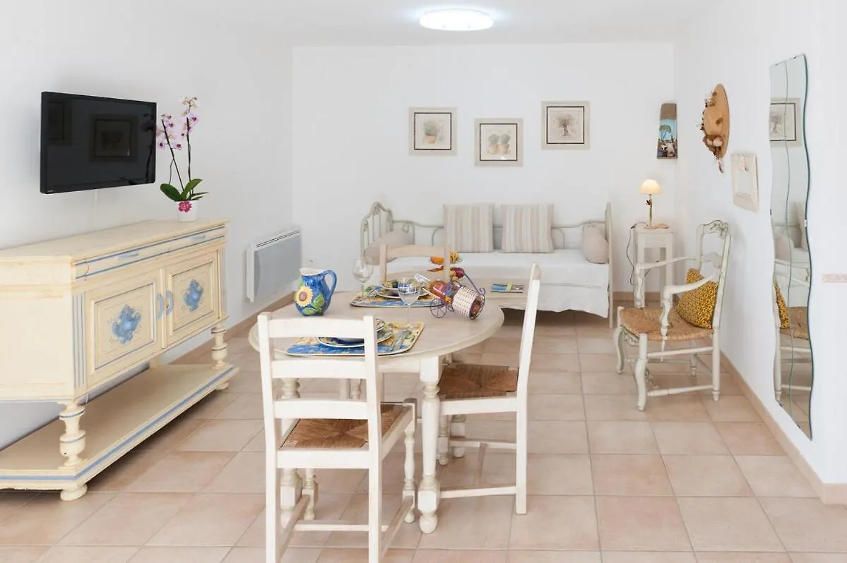Holiday home Gite Lou Ventoux Villes-sur-Auzon